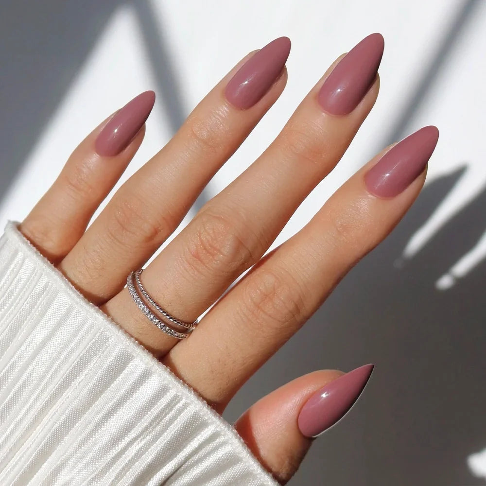 Mauve Wife